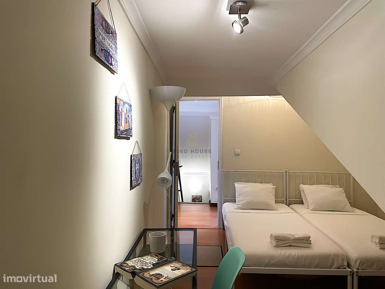Apartamento T3 Duplex totalmente remodelado na zona histórica da Ajuda-22
