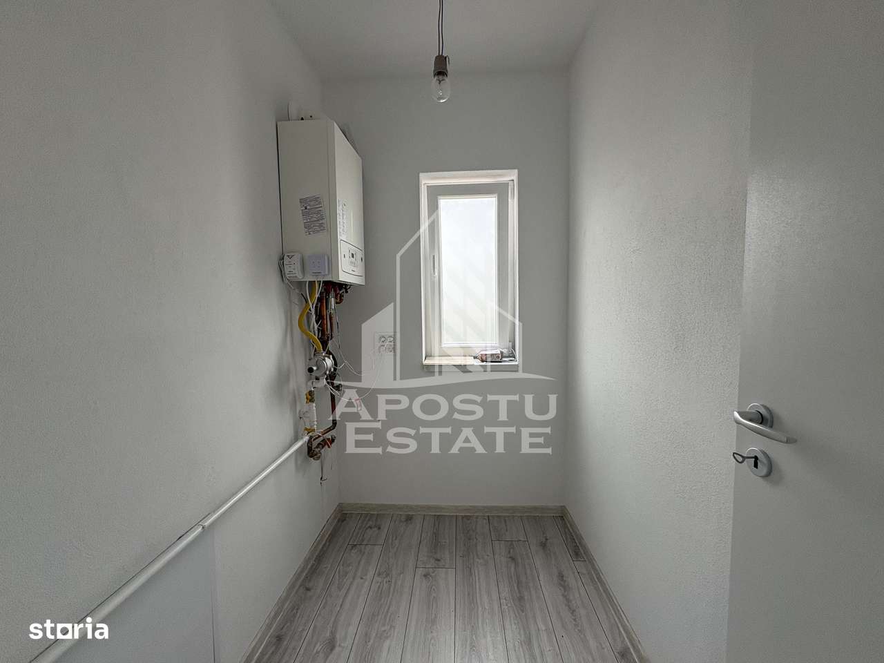 Duplex 4 camere (3 camere + birou), Mosnita Noua - Imagine principală: 5/17