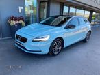 Volvo V40 2.0 D2 Momentum - 3