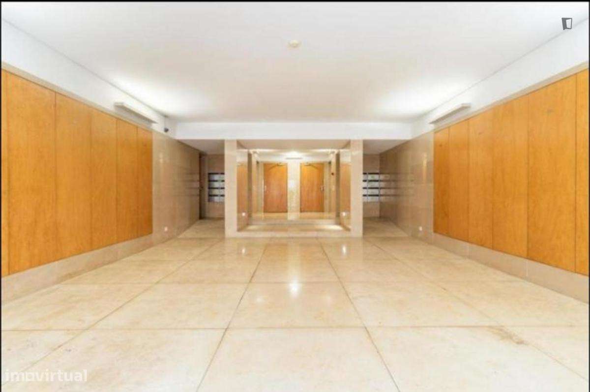 Apartamento com 1 quartos - localizado em Bairro Alto Lisbon - Grande imagem: 4/9