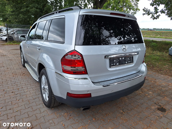 Mercedes-Benz GL 320 CDI - 4