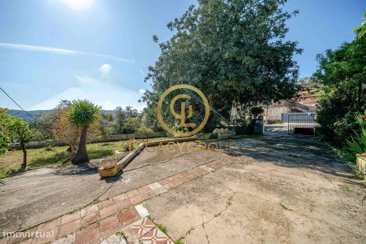 Moradia T3 com Quintal perto e com vista para o Ombria Resort Loulé-30