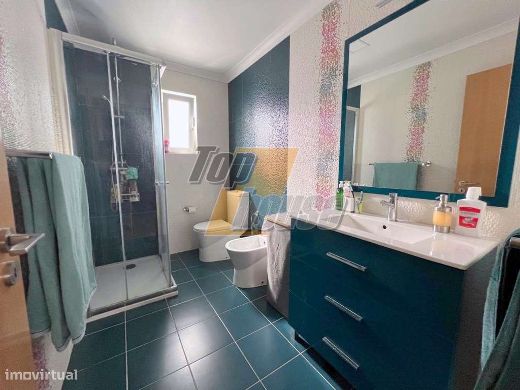 APARTAMENTO T2 + APROVEITAMENTO DE SÓTÃO | TOTALMENTE REMODELADO-7