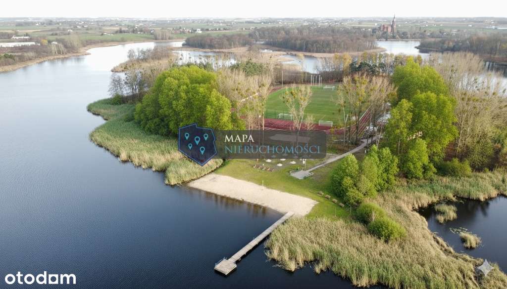 Idealny dom z pompą ciepła w magicznym krajobrazie-11