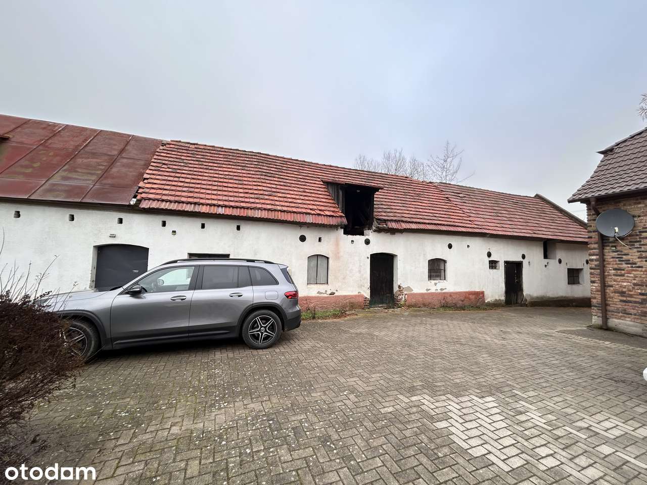 Okazja 2 domy + budynki gospodarcze 99 arów- możliwość podziału-7