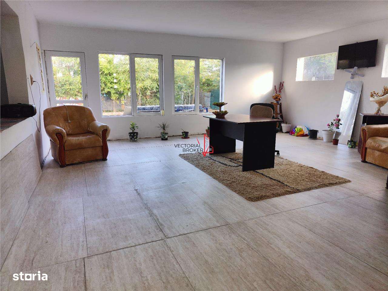 Vila spatioasa cu teren de 1.155 mp Tamasi-Corbeanca - Imagine principală: 4/20