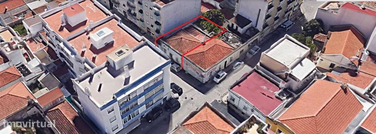 Moradia T4 Térrea com quintal - Grande imagem: 4/4