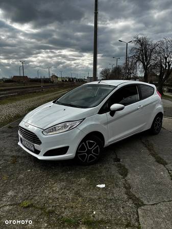 Ford Fiesta - 2