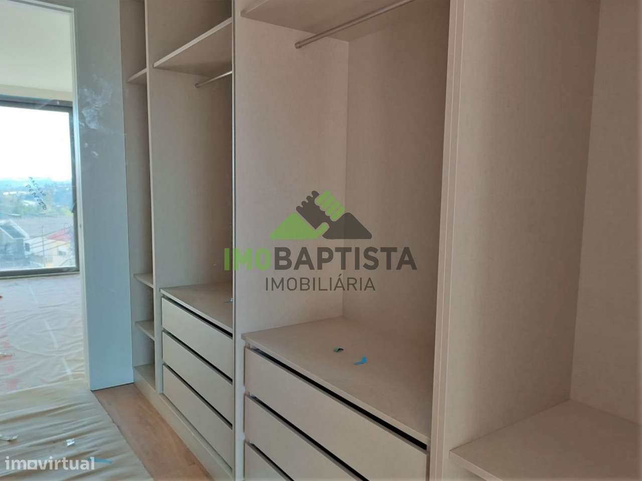 Moradia NOVA V4 no centro de Canedo-18