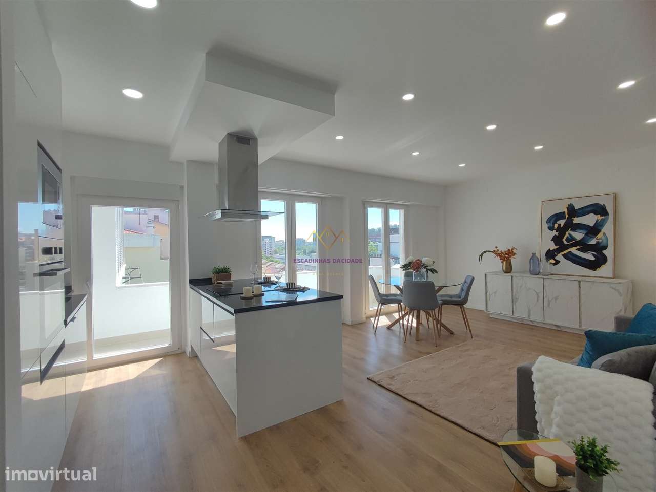 Apartamento T3 Remodelado Mobilado E Equipado Na Melhor Localizacao