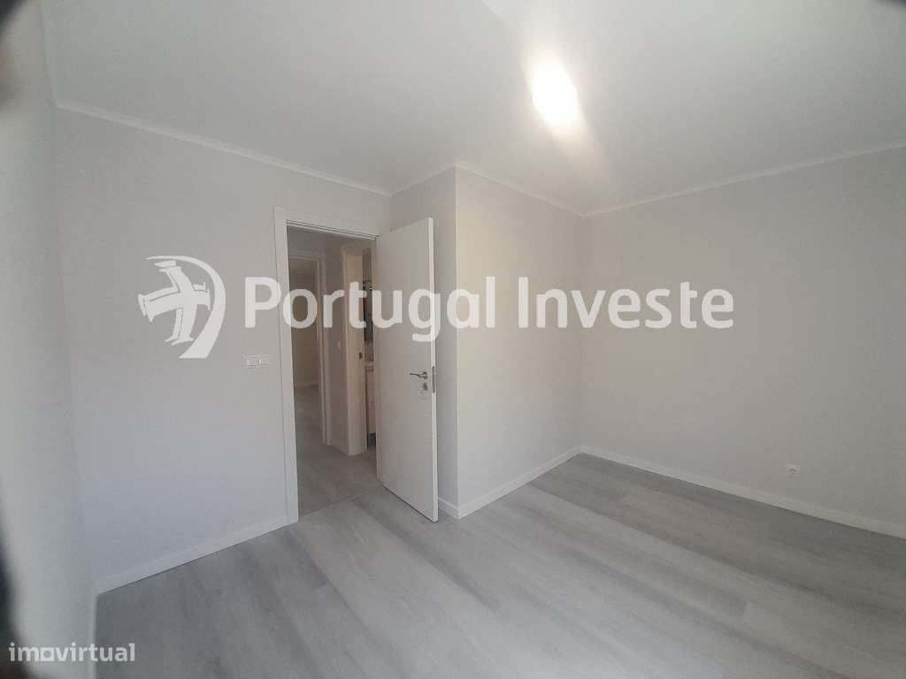 Apartamento T3 totalmente remodelado e equipado - Laranjeiro-7