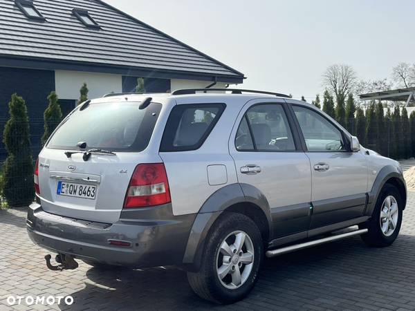 Kia Sorento - 4