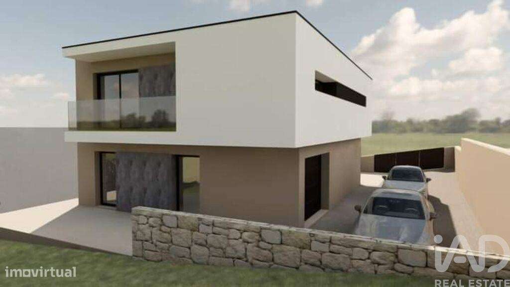 Terreno em Peso da Régua e Godim de 646,00 m2 - Grande imagem: 4/11