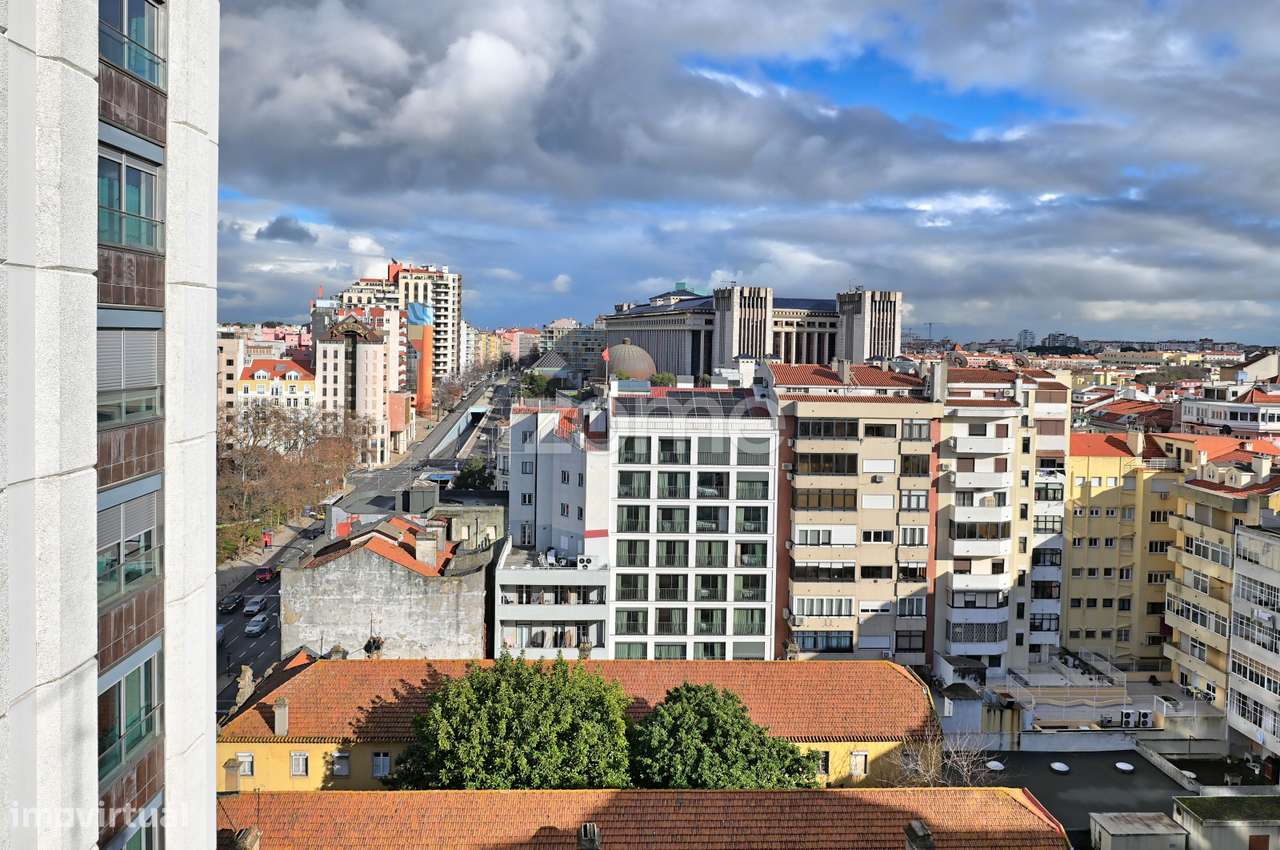 T1 totalmente remodelado com terraço na Av. da República | LISBOA - Grande imagem: 4/19