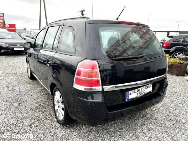 Opel Zafira 1.8 Cosmo - 5