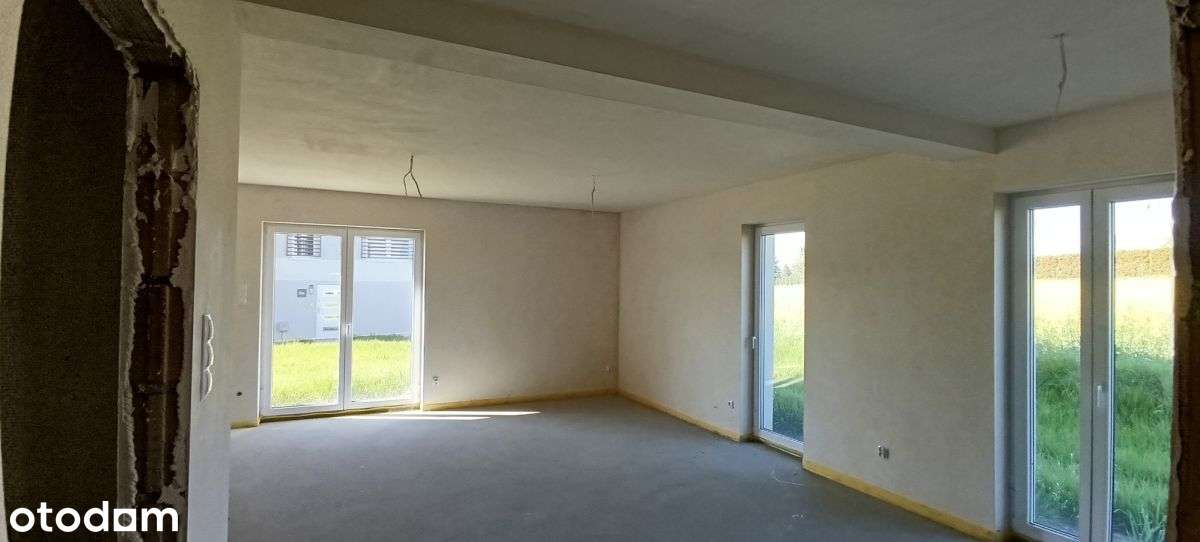 200 m od ul. Wodzisławskiej i  od piekarni. - Pełny obrazek: 5/10