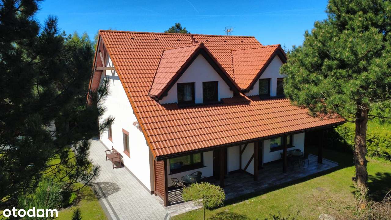 Nad morzem - Sarbinowo k. Mielna. Dom jednorodzinny (4 Apartamenty).