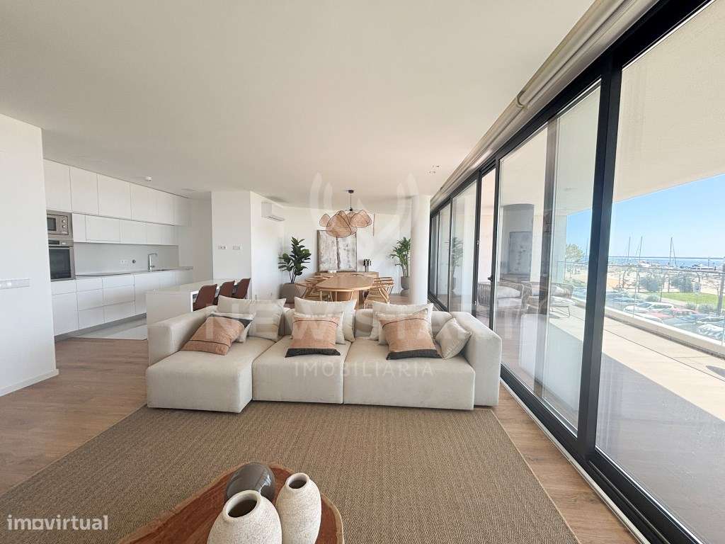 Apartamento T2 novo, garagem, piscinas, vista mar, Del Mar em Olhão-4