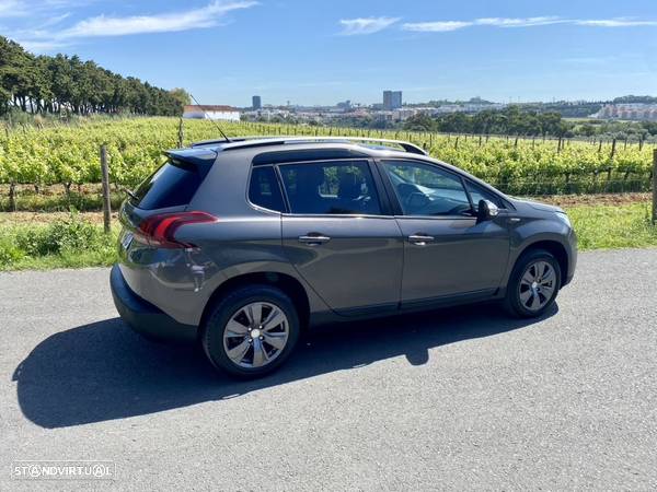 Peugeot 2008 1.6 BlueHDi Style - 3