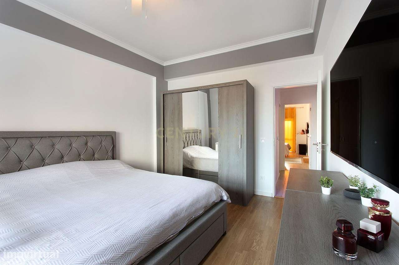 Apartamento T2 no Centro de Mem Martins-17