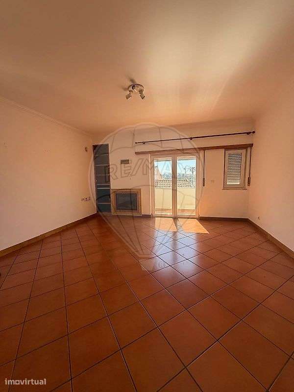 Apartamento T2 para arrendamento - Grande imagem: 3/12