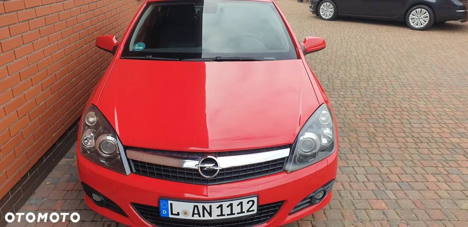 Opel Astra GTC 1.6 Edition - 3