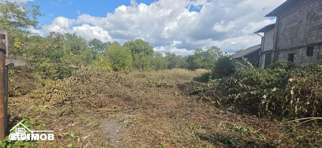 Vanzare teren intravilan in Teis, Dambovita-0