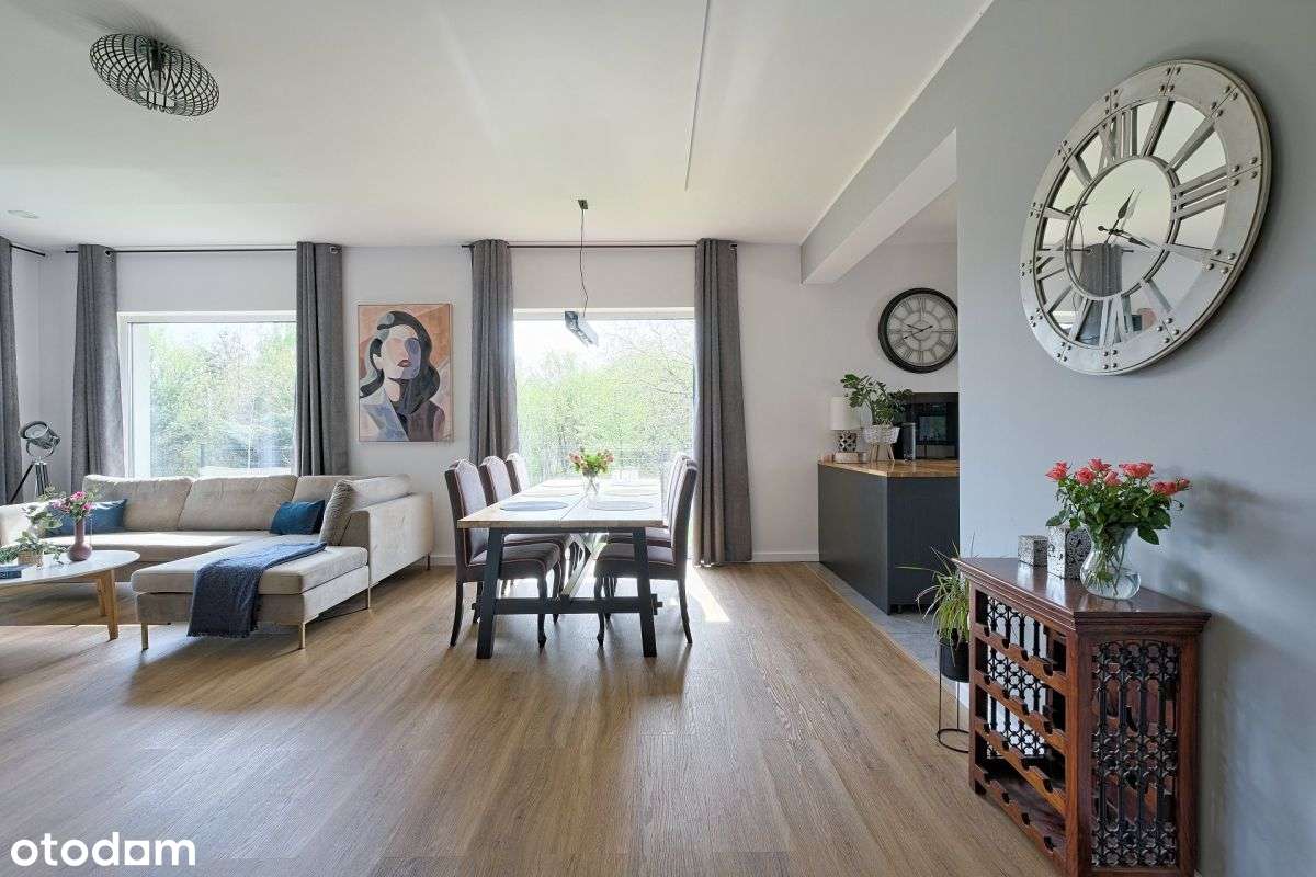 Ładny przestronny i funkcjonalny dom-6