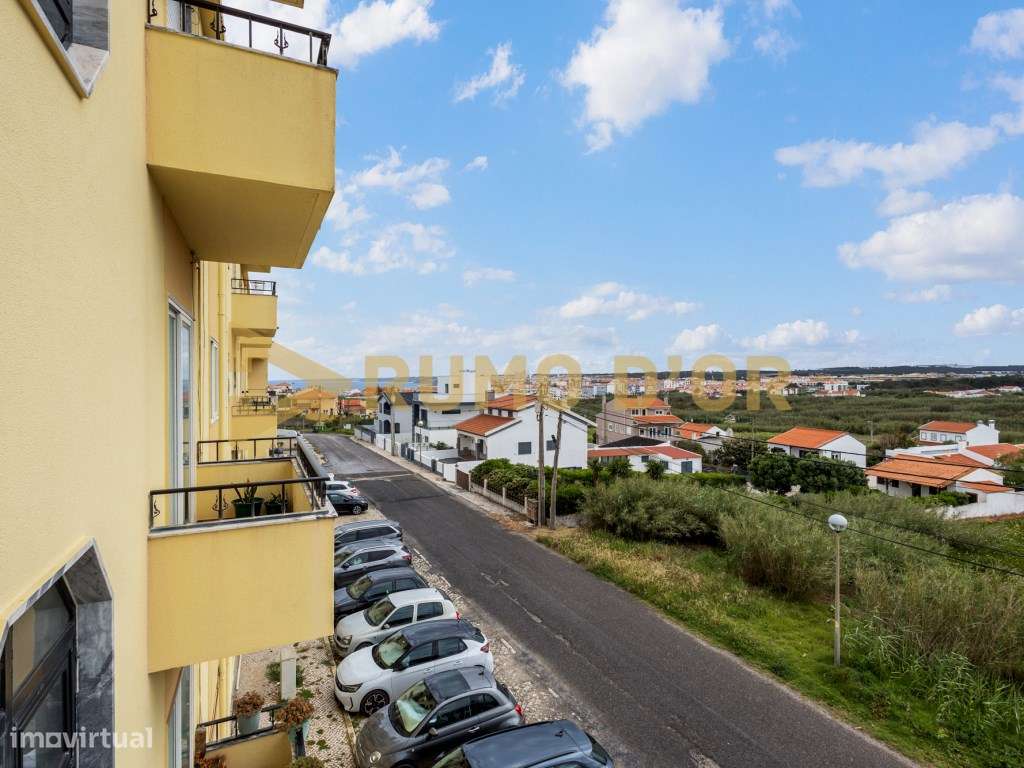Exclusivo T2 com Vista Mar em Santa Cruz Elegância, Conforto e Loca...-19
