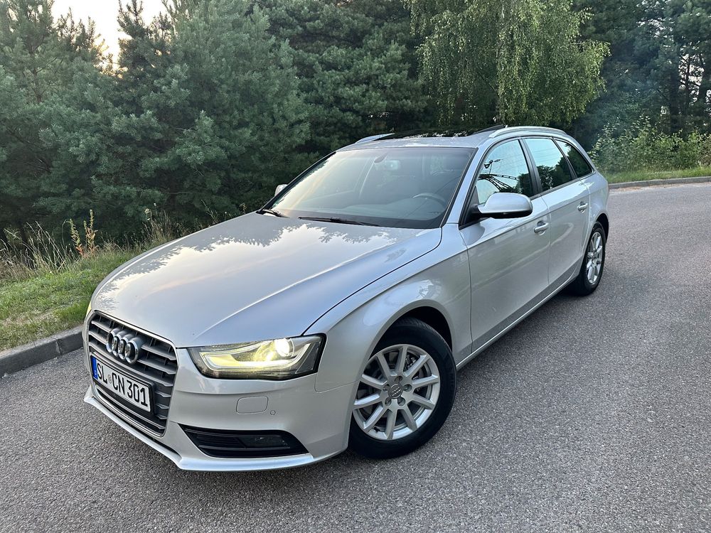 Audi A4 B8 (2007-2015) 2.0 TDI DPF Attraction 2012