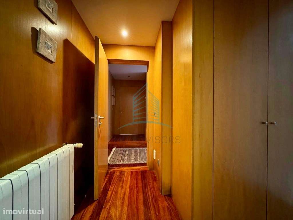 Moradia T4 com Piscina na cobertura-34