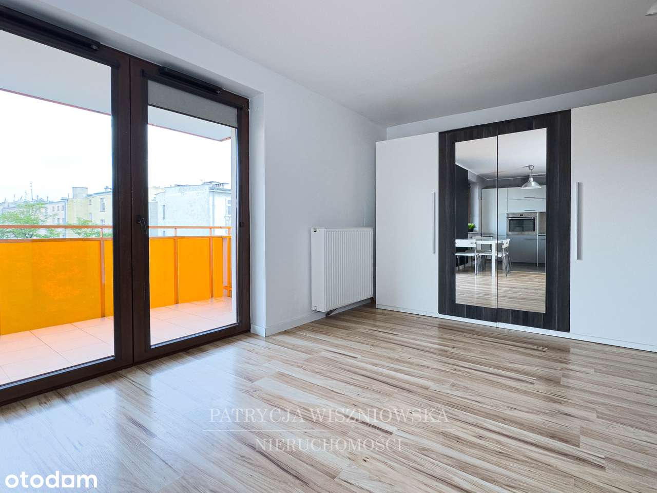 Kawalerka w świetnej lokalizacji, gotowa do wejścia od zaraz!-13