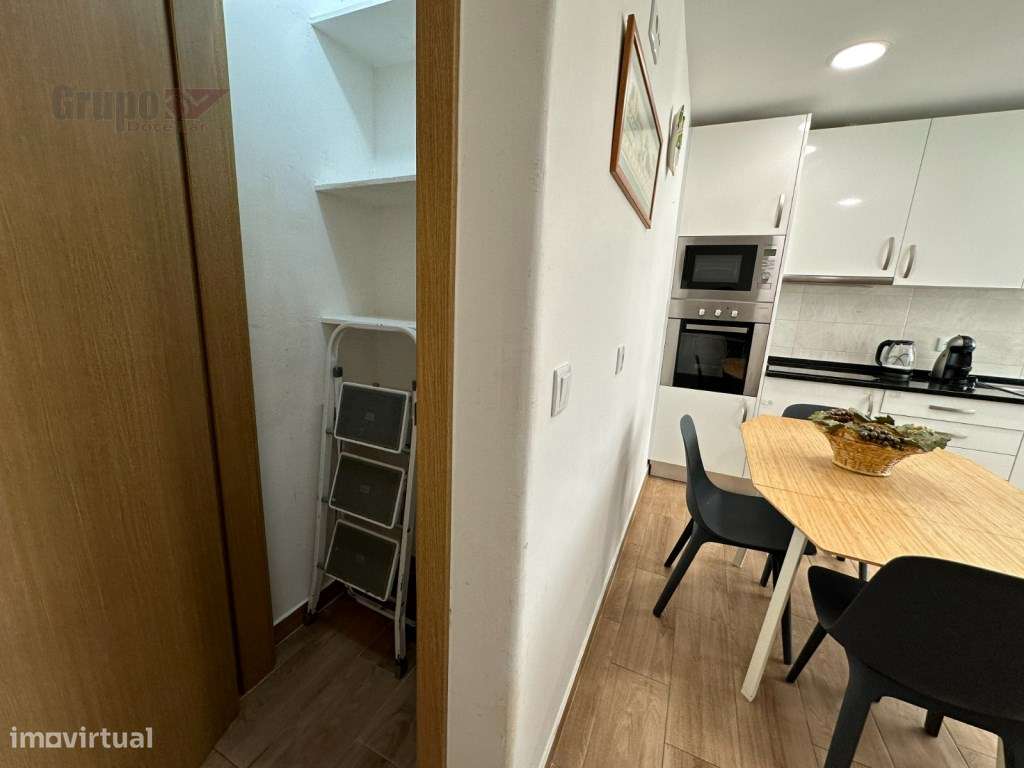 Excelente Apartamento T4 no Barreiro - Conforto e Modernidade-6