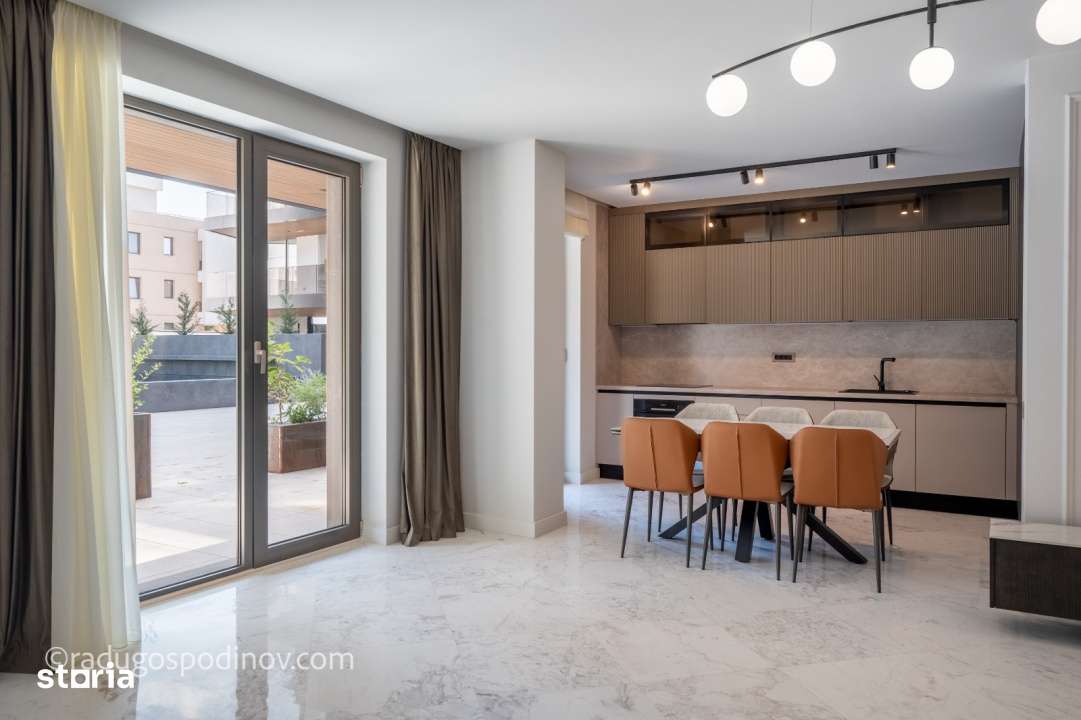 Lux, spatiu si rafinament: apartament cu gradina si piscina privata in - Imagine principală: 1/19