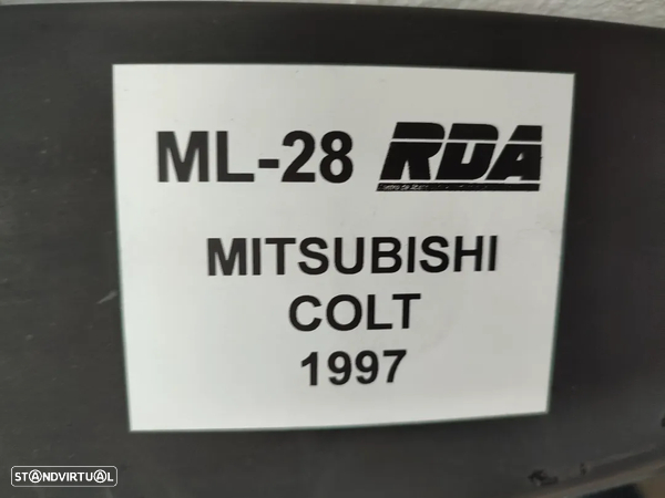 ML28 Mala Mitsubishi Colt 1997 - 2