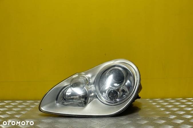 PORSCHE CAYENNE 2003-2006 REFLEKTOR LAMPA XENON EU - 1