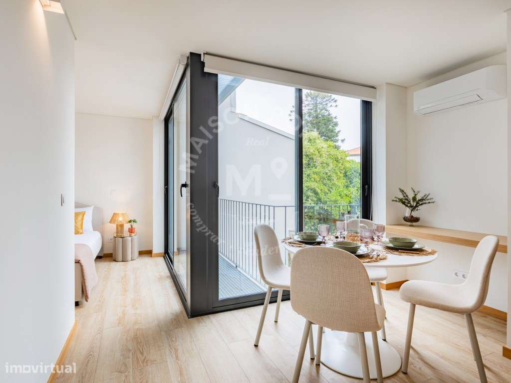 Apartamento T1 com Varanda Totalmente Equipado e Mobilado no Bonfim... - Grande imagem: 4/28