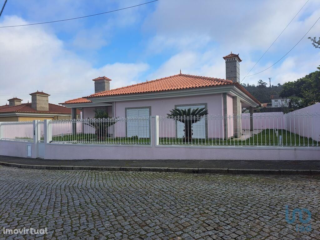 Casa / Villa T3 em Porto de 238,00 m2