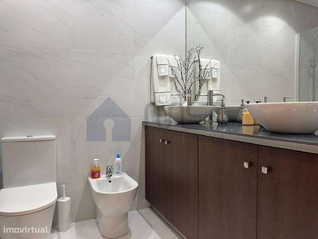 Moradia T3 em Matosinhos — Conforto e Elegância-21