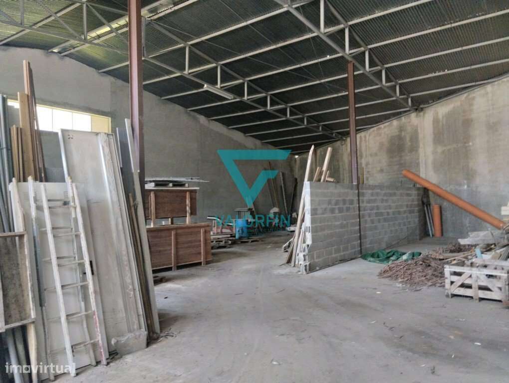 Armazém com 600m2 em Sobral - Leiria - Grande imagem: 3/5