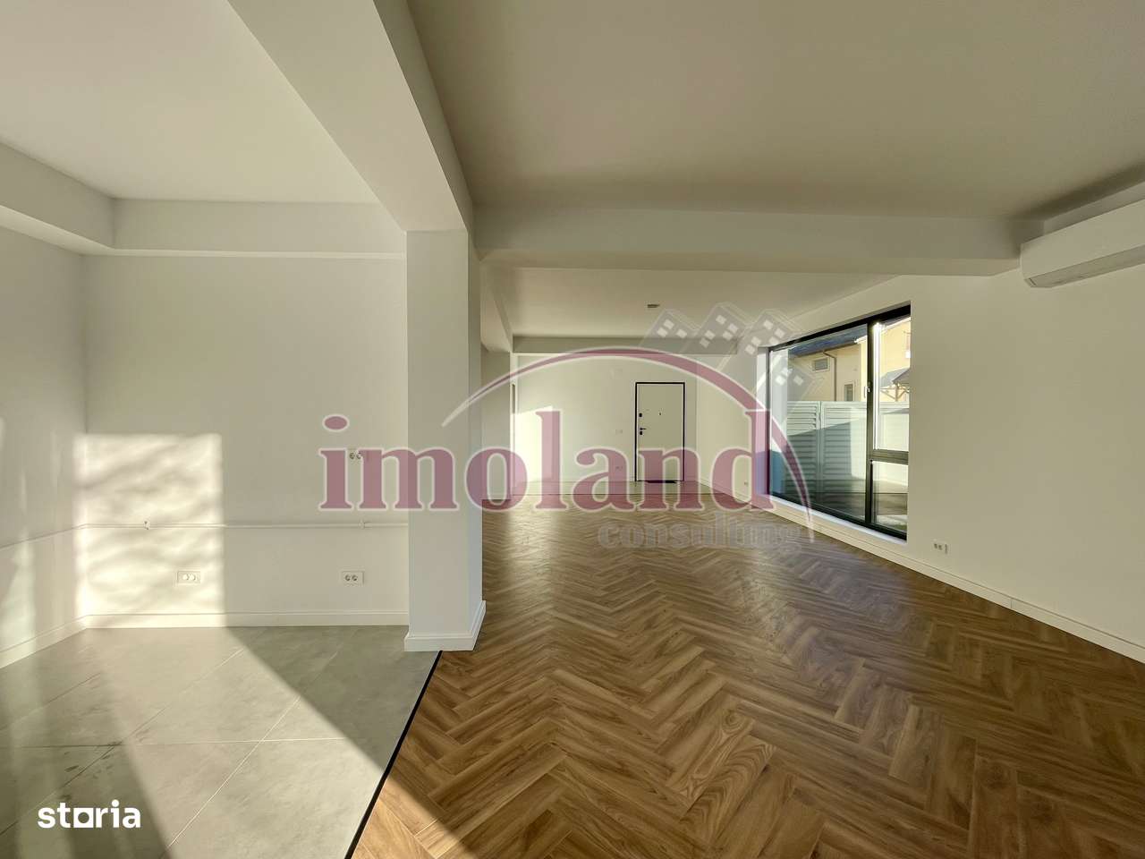 Vanzare Vila 250 mp 6 camere 4 bai, finisaje premium | Iancu Nicolae - Imagine principală: 4/20