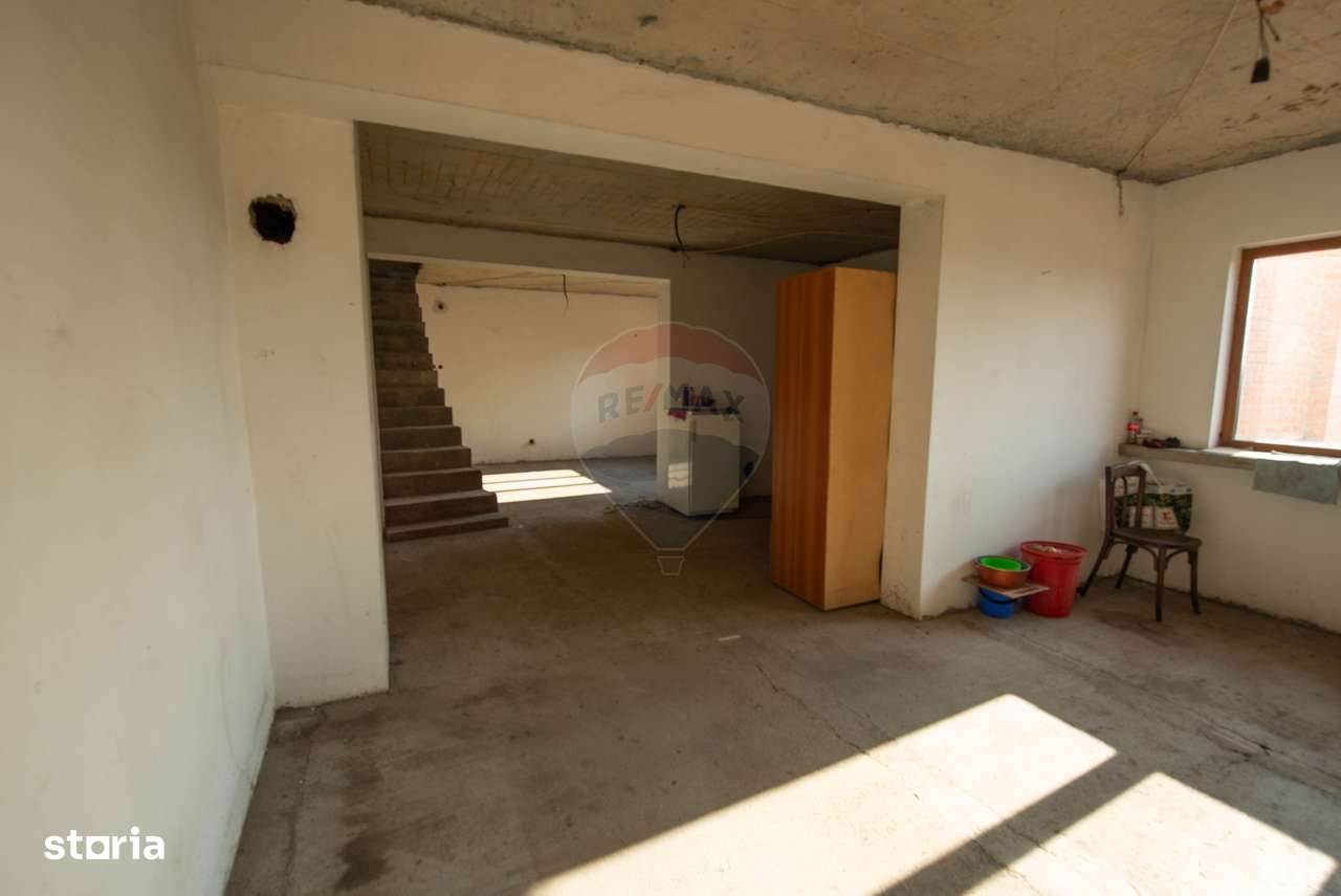 Casa - Vila de vanzare, 582 mp construiti,  la gri, Manolache, Ilfov-19