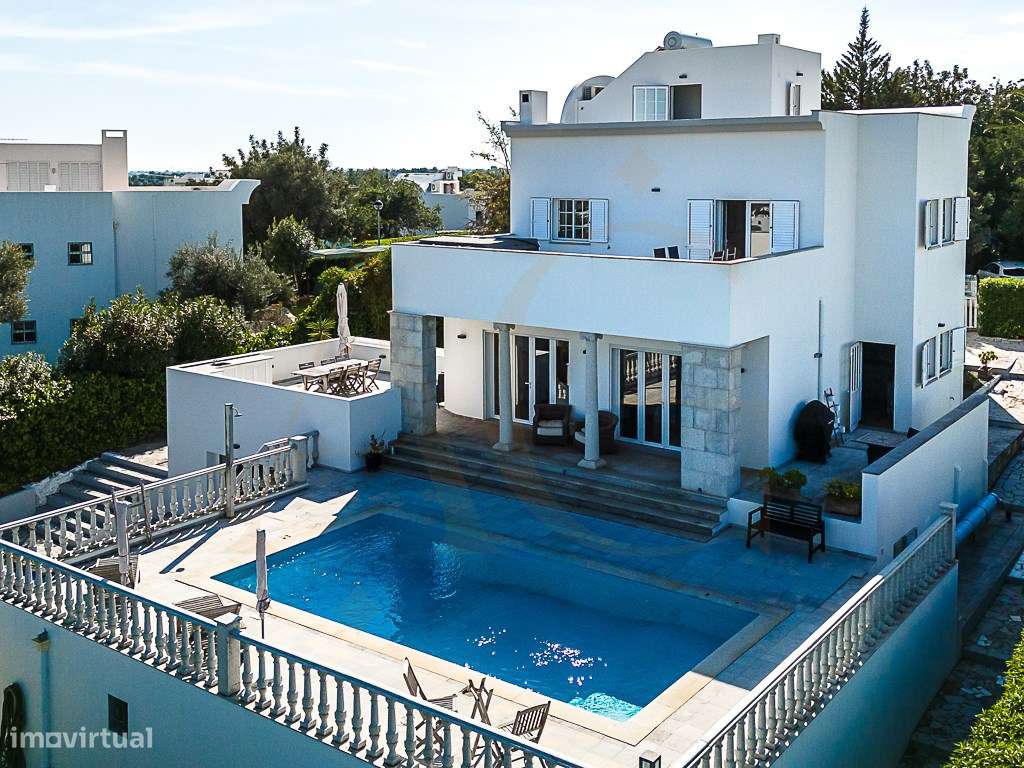 Moradia Exclusiva T4 com Vista Mar e Cidade em Tavira-0