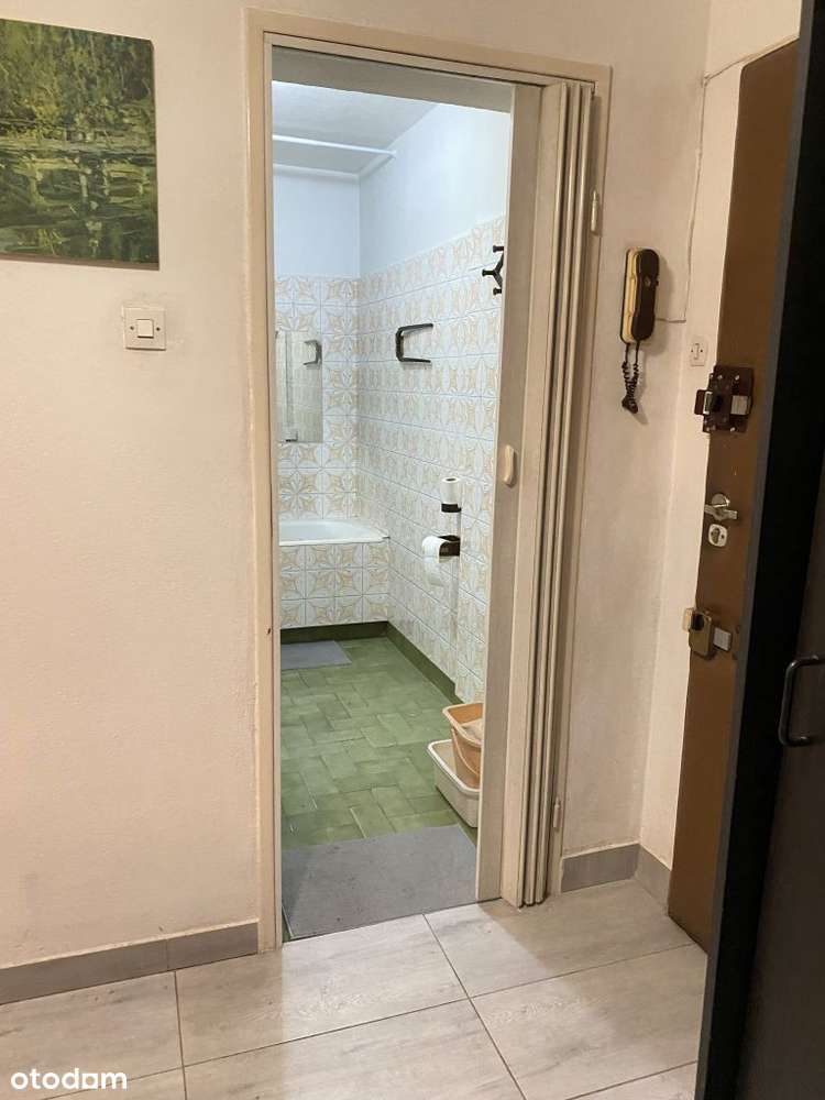 2 pokoje z balkonem i oddzielną kuchnią-8