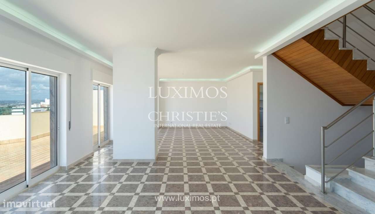 Fantástica Penthouse T5, para venda em Faro, Algarve - Grande imagem: 2/25