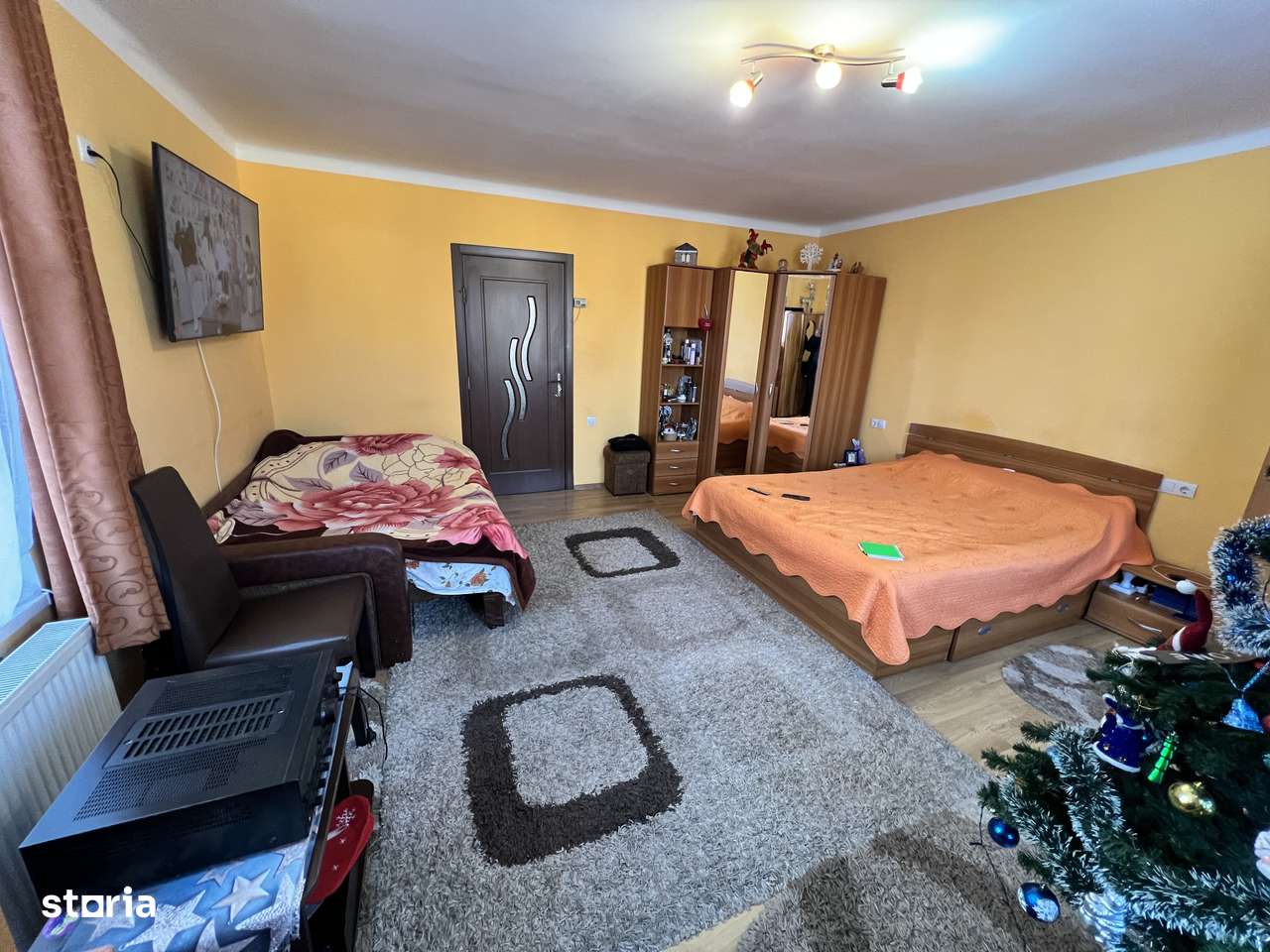 Casa individuala, pe un singur nivel,teren de 667 mp,zona Turnisor - Imagine principală: 4/12
