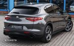 Alfa Romeo Stelvio 2.0 Turbo Sprint Q4 - 12