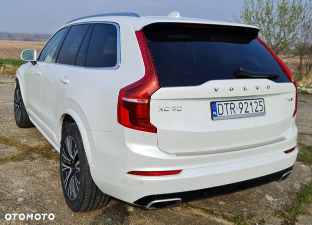 Volvo XC 90 - 8