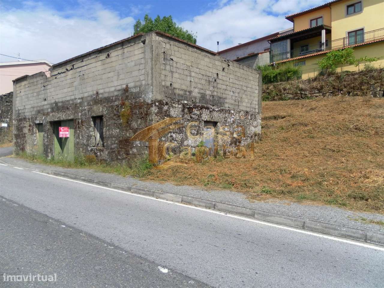 Moradia para Reconstruir com Terreno - Grande imagem: 4/9