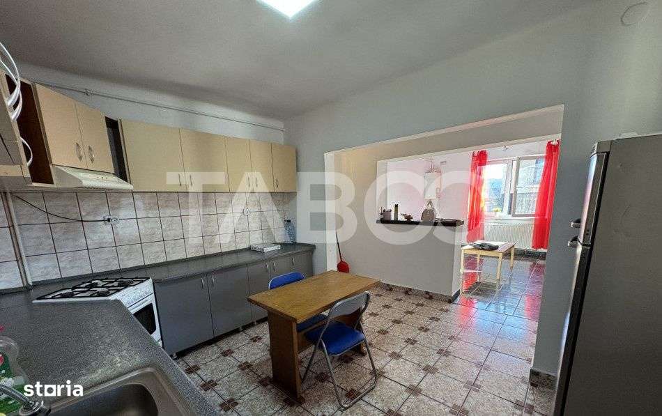 Casa de inchiriat cu 5 camere curte pet friendly Lazaret Sibiu - Imagine principală: 5/12